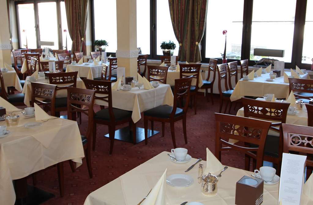 Eden-Hotel Gottingen Restaurant photo